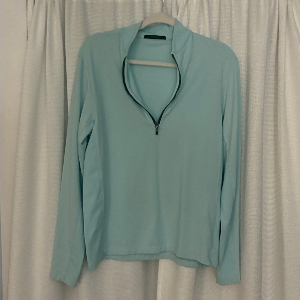 Greyson Sky Blue Pullover women's small